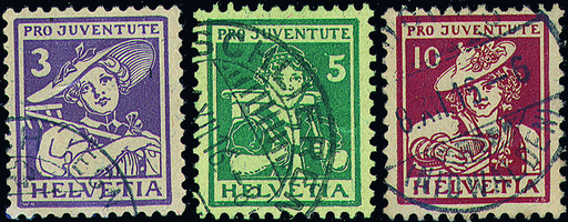 [7390.4.02] 1916, Trachtenbilder