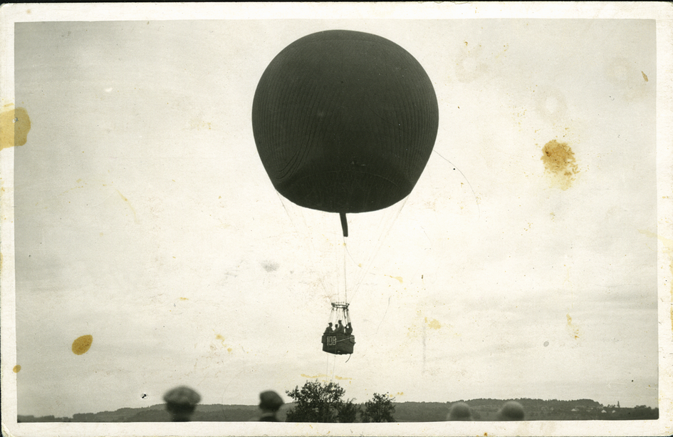 1927, Fotokarte "Freiballon beim Start"