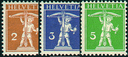 1909, Tellknabe mit Armbrust