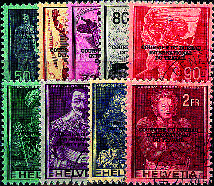 1944, Geänderter dreizeiliger Aufdruck