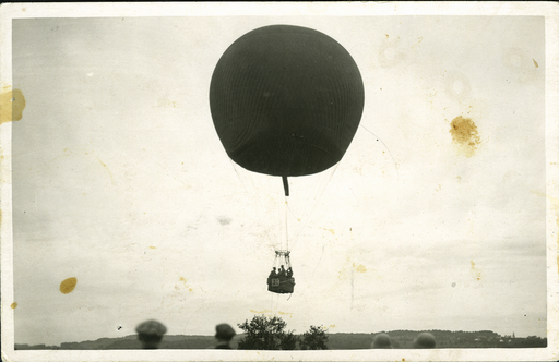 [7362.1927.01] 1927, Fotokarte "Freiballon beim Start"